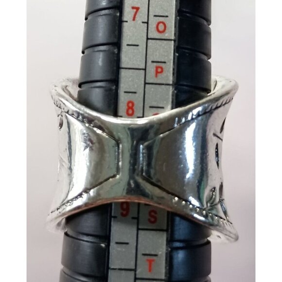 Wide Silver Leaf Pattern Statement Ring – Boho, Nature-Inspired Jewelry - Picture 5 of 5